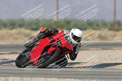 media/Oct-13-2025-Moto Forza (Mon) [[a66d839500]]/2-A Group/Session 3 (Turn 16)/